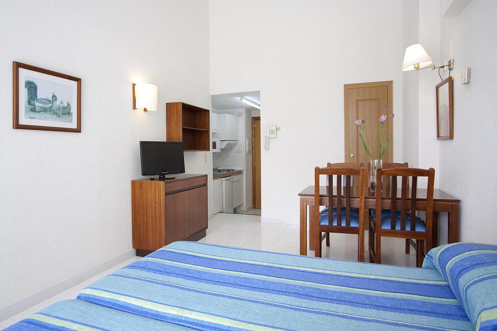 Apts. Hoposa Villa Concha Port de Pollença Esterno foto